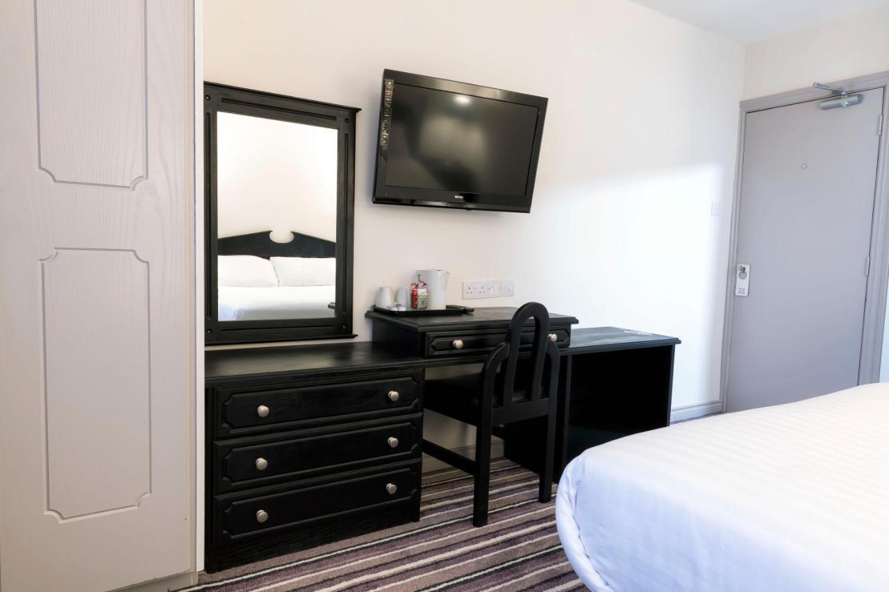Ivy Tower Hotel Castlebar Dış mekan fotoğraf